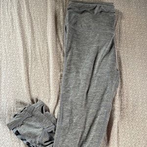 Gray Leggings 🌵